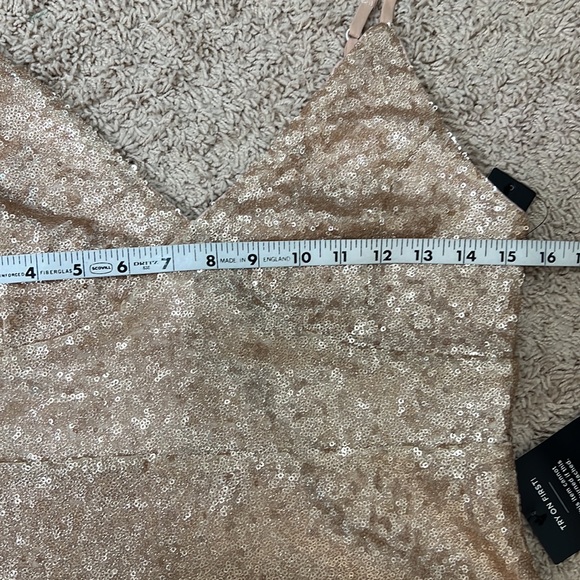 LULUS MEDIUM‎ MAGICAL NIGHT GOLD SEQUIN BODYCON MIDI DRESS NEW - Picture 7 of 11